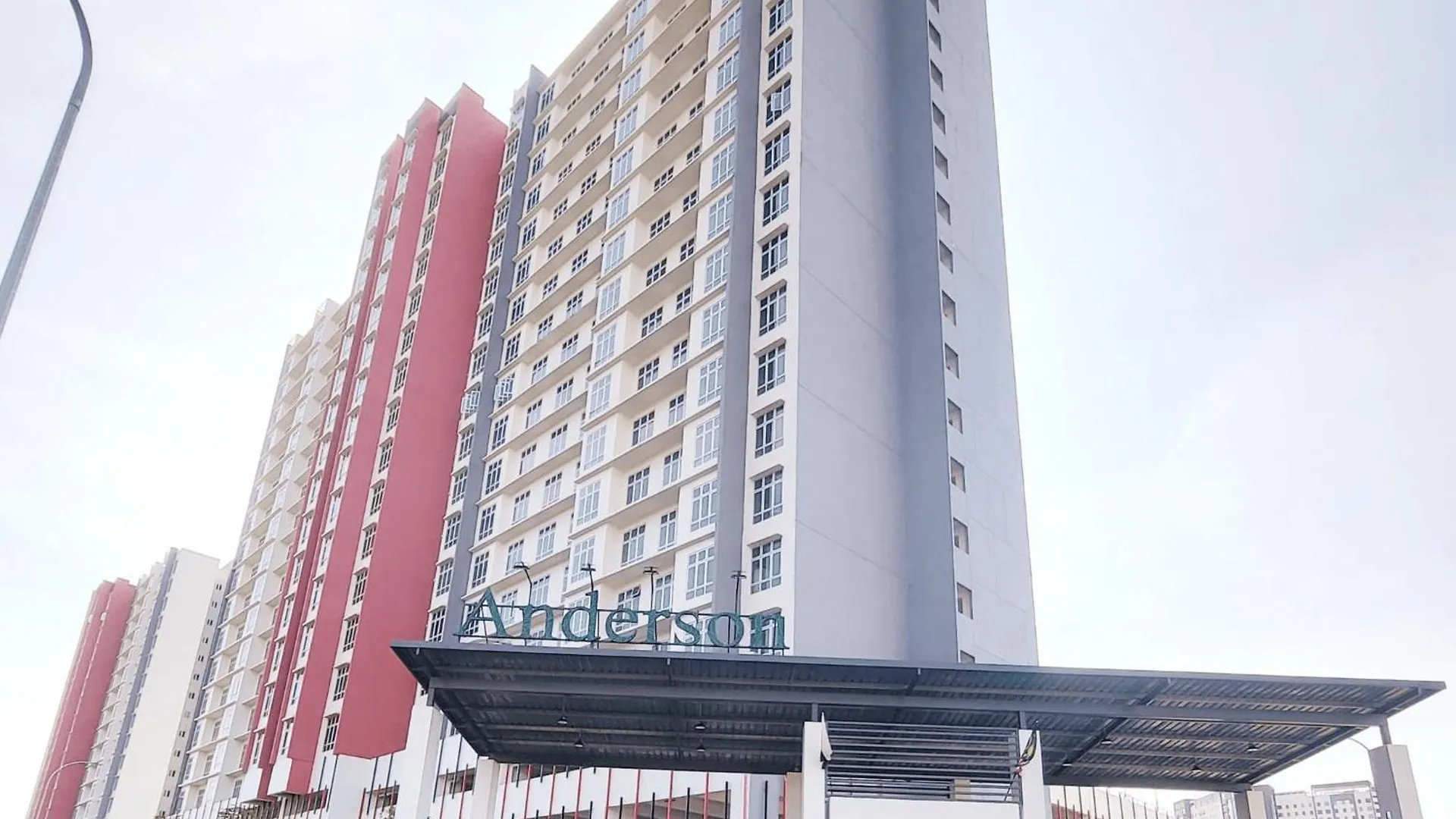 The Floral Dawn Anderson Apartment Kampong Simee